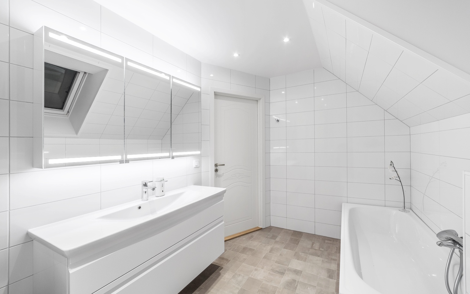 Renovering och interiör foto